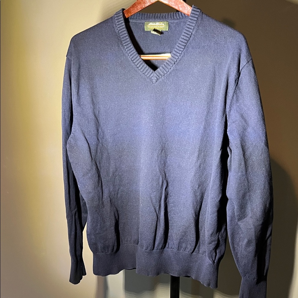 Eddie Bauer Men's Deep Blue V-Neck Sweater